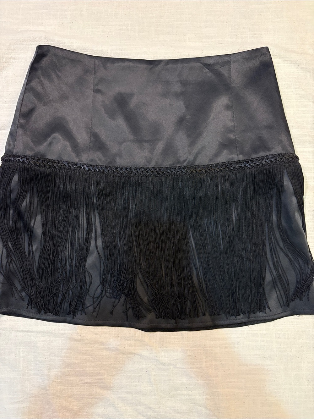 Cache satin fringe skirt size 8